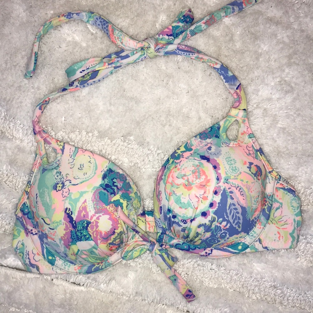 Victoria’s Secret bikini top